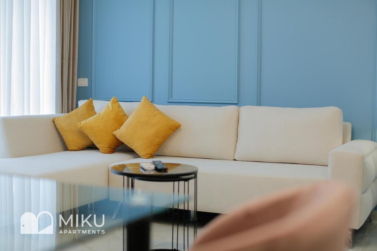 Miku Apartment - Glamorous 1Bedroom Apartment At Olympic Residence ティラナ エクステリア 写真